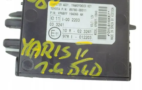 Toyota Yaris Combustion control unit/module 897800D011