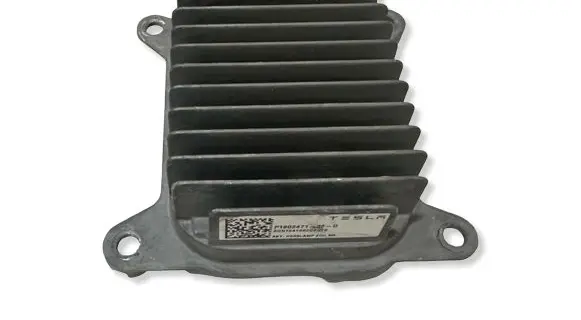 Tesla Model 3 LED ballast control module P180247132D