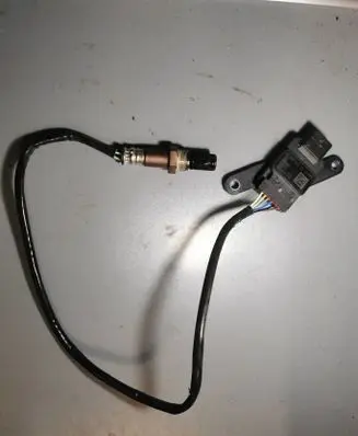Mercedes-Benz E W214 Lambda probe sensor A0009059616 7B58F560106900