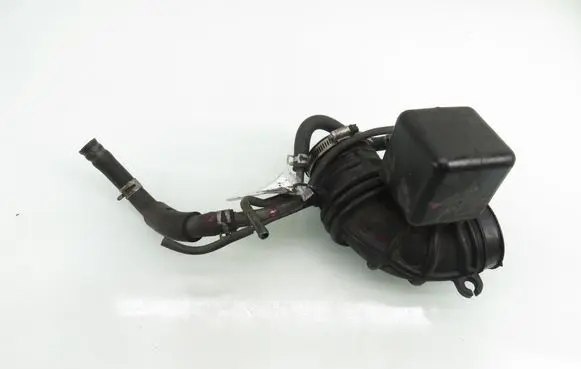 Suzuki Grand Vitara II Air intake hose/pipe