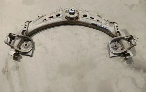 Mercedes-Benz A W169 Rear subframe 