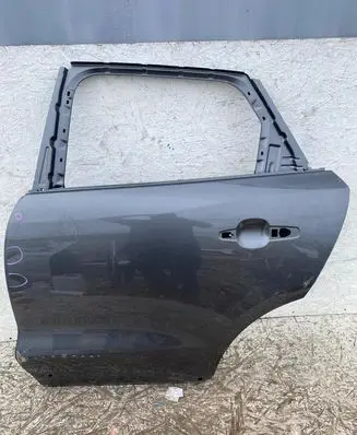 Jaguar F-Pace Rear door PRAWY