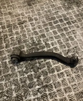 Mercedes-Benz SLK R172 Front lower control arm/wishbone 2043306811 A2043306811
