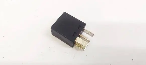 Jeep Grand Cherokee (WK) Other relay 4671168E