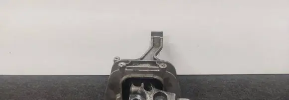 Skoda Octavia Mk3 (5E) Engine mount bracket G3109420