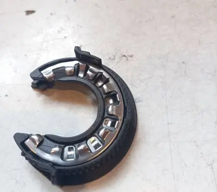 Toyota Hilux (AN10, AN20, AN30) Headlight part Vp8m5X