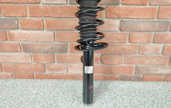 BMW 2 Active Tourer U06 Front shock absorber with coil spring 6891091