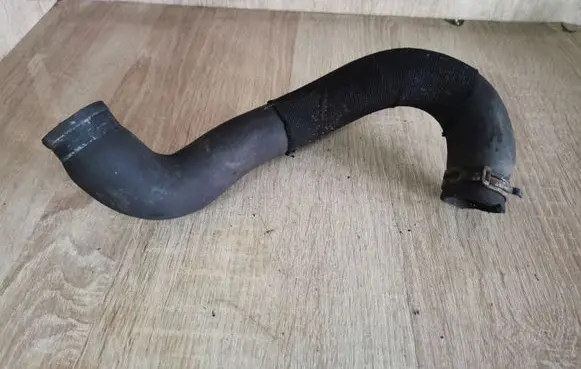 Opel Zafira B Engine coolant pipe/hose