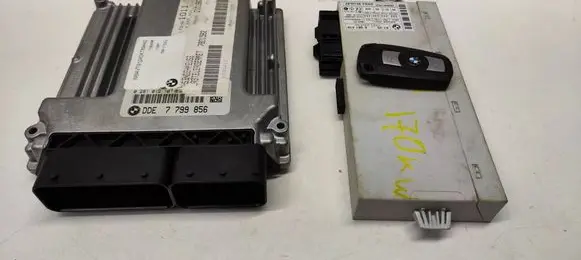 BMW 3 E90 E91 Engine ECU kit and lock set 0281012707 7799856 61356981416