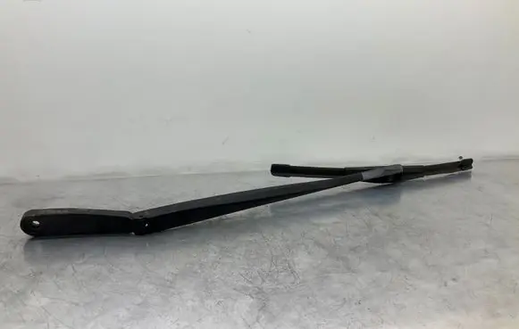 BMW 7 F01 F02 F03 F04 Front wiper blade arm 7182594