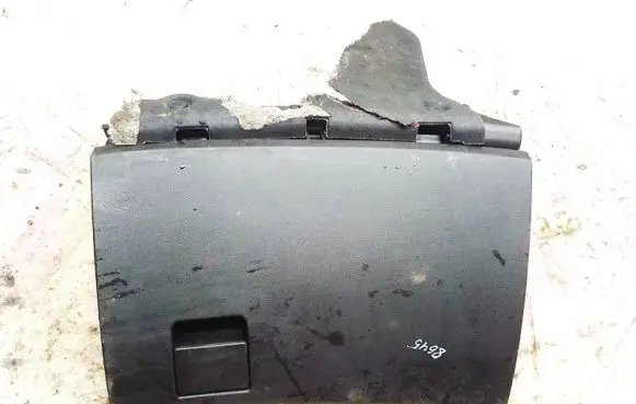 Opel Insignia A Glove box 13273294 13273295