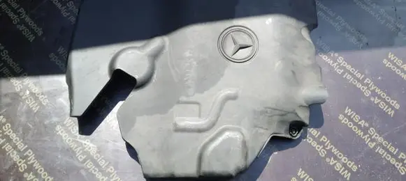 Mercedes-Benz Sprinter W906 Engine cover (trim) A6510102367
