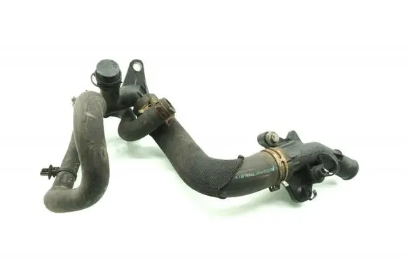 Engine coolant pipe/hose