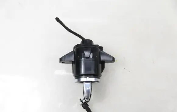 Volkswagen Touareg I Ignition lock 7P6905843