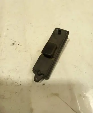 Mazda 3 I Electric window control switch 03123121