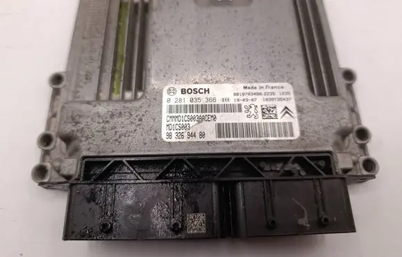 Peugeot 208 I Engine control unit/module 9818703480 9832694480 0281035366