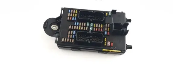 Volvo S90, V90 Fuse module 31346672 K067R