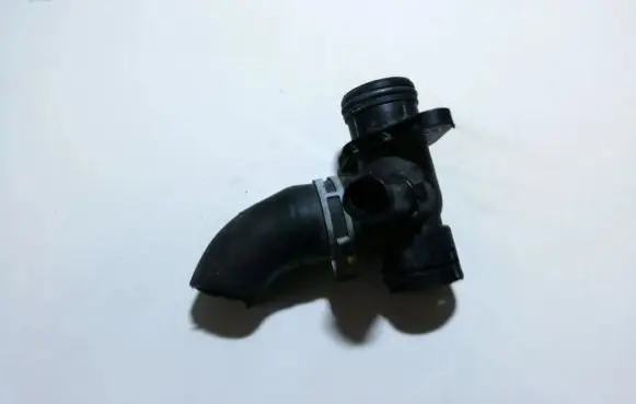 Ford Fiesta Engine coolant pipe/hose cm5g8a529ga