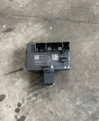 Audi Q7 4M Door control unit/module 4M0959593G