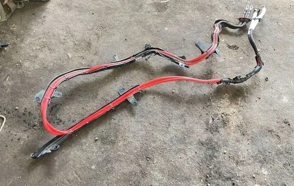 BMW 3 G20 G21 Positive cable (battery) 5A82807 000159745 6A40WXKB00