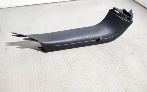 Volkswagen Tiguan Tailgate/trunk side cover trim 5N0867703B
