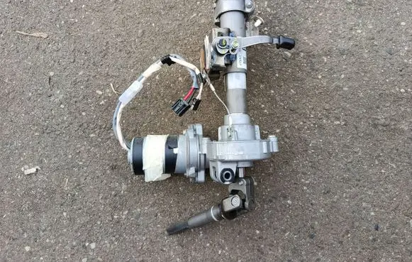 Toyota Yaris Electric power steering pump 6900003520 81032959 452500D194