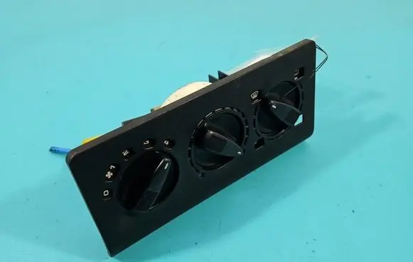 Seat Ibiza II (6k) Climate control/heater control trim 1H0819045C IMPRK1541101