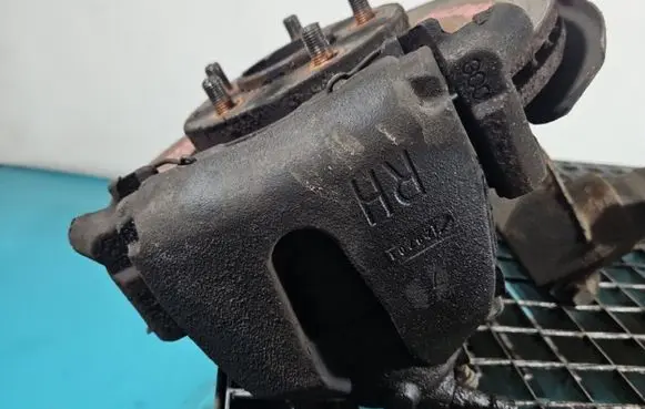 Ford Kuga I Front brake caliper IMPRK1408918