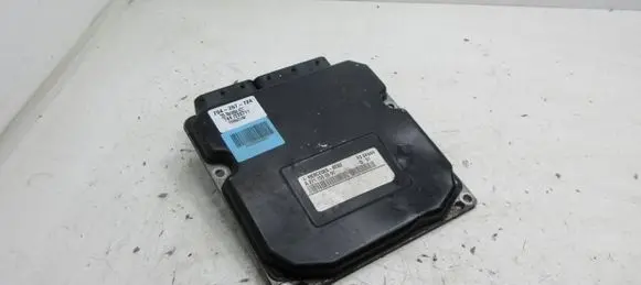 Volkswagen Touareg I Engine control unit/module A2711530691
