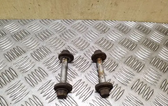 Volvo XC60 Rear suspension camber bolt 