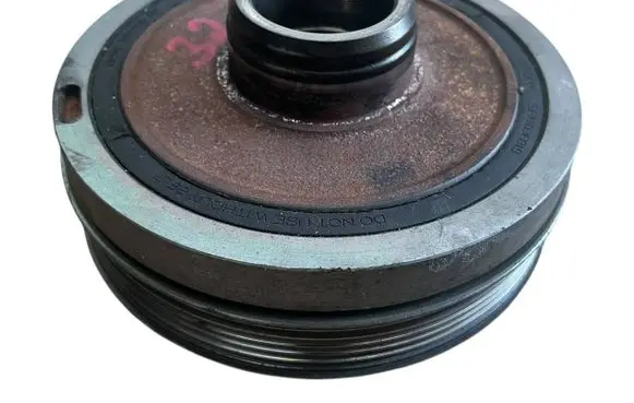 BMW 5 G30 G31 Crankshaft pulley 7619245