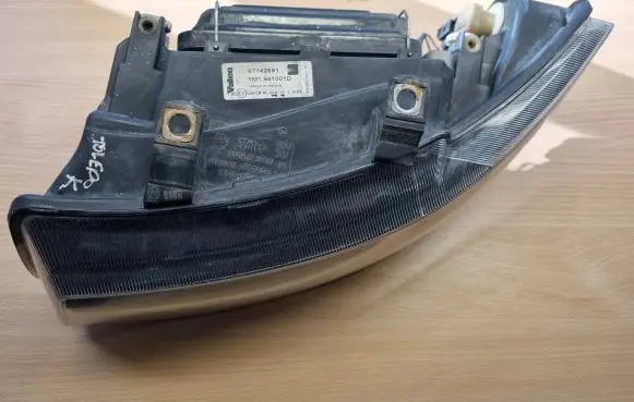 Seat Toledo II (1M) Headlight/headlamp 1M1941001D 67742691