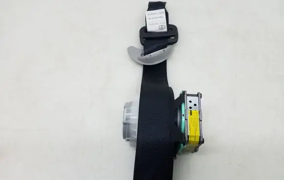 Toyota Verso Front seatbelt 732100F051