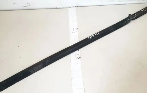 Peugeot 807 Front door glass trim molding 