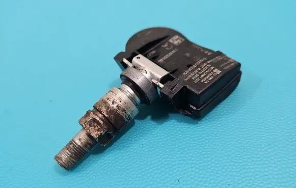 Nissan Qashqai Tire pressure sensor S180052056 IMPRK1506092