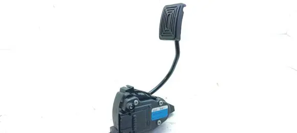 Opel Movano A Accelerator throttle pedal 7700314526