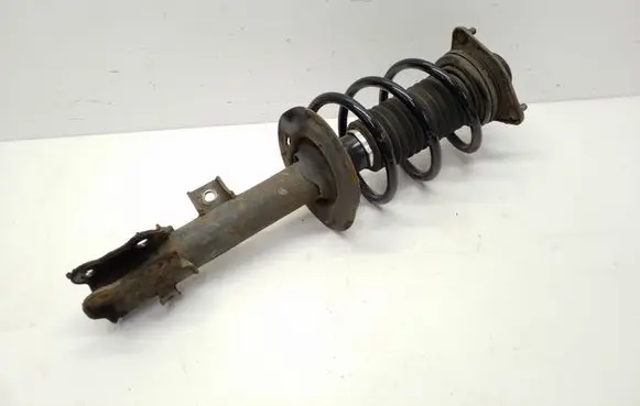 Hyundai ix35 Front shock absorber/damper 546502Y201