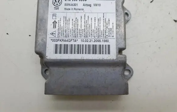 Volkswagen Golf VI Airbag control unit/module 5K0959655D