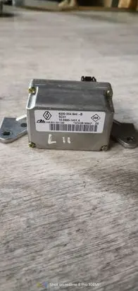Renault Laguna II ESP acceleration yaw rate sensor 8200004644B