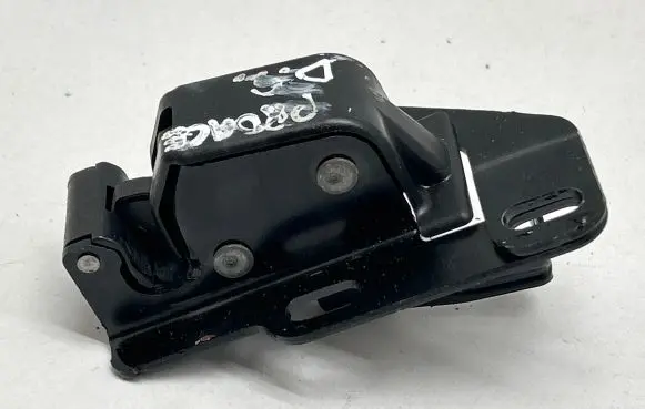 Loading door lock