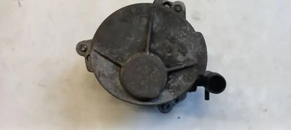 Renault Megane II Vacuum pump 720562