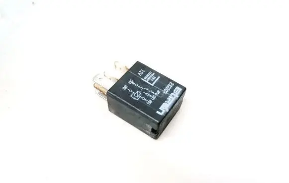 Peugeot 406 Other relay 2323003