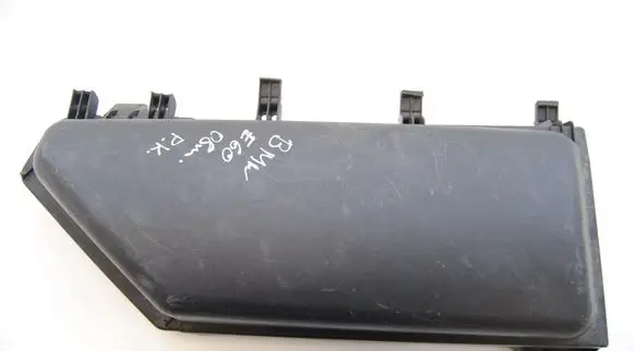 BMW 5 E60 E61 Air filter box cover 64316913503