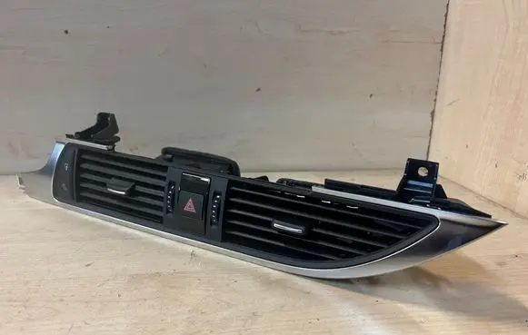 Audi A7 S7 4G Dash center air vent grill 4G0941509 REU9025900 9025900