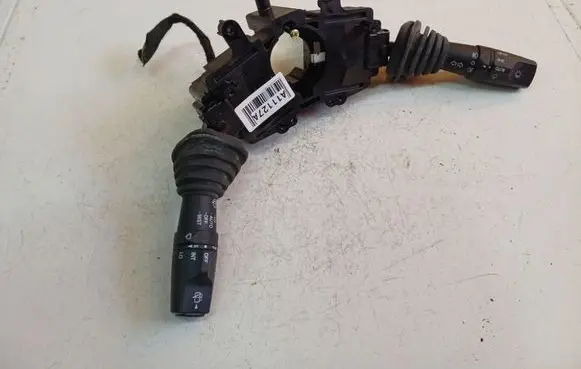 Chevrolet Captiva Wiper turn signal indicator stalk/switch 