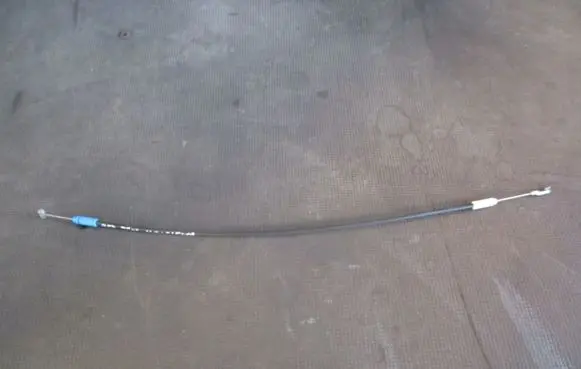 Mitsubishi ASX Loading door cable line 