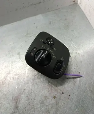 Mercedes-Benz C W203 Light switch A20354506