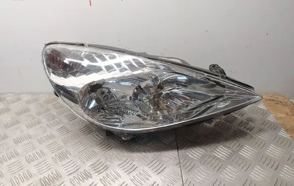 Peugeot 607 Headlight/headlamp 89005375