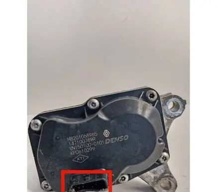 Renault Trafic III (X82) EGR valve H8201068965 147100789R VN1501000101