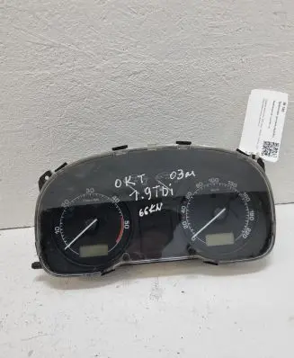 Skoda Octavia Mk1 (1U) Speedometer (instrument cluster) 1U0920811F